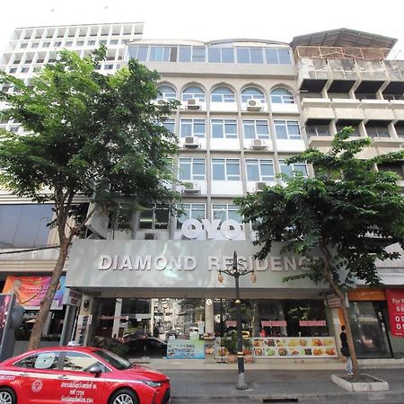Oyo 102 Diamond Residence Silom Bangkok Esterno foto