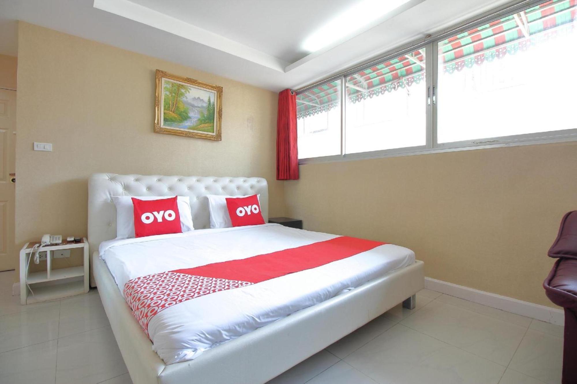 Diamond Residence Silom Bangkok Esterno foto
