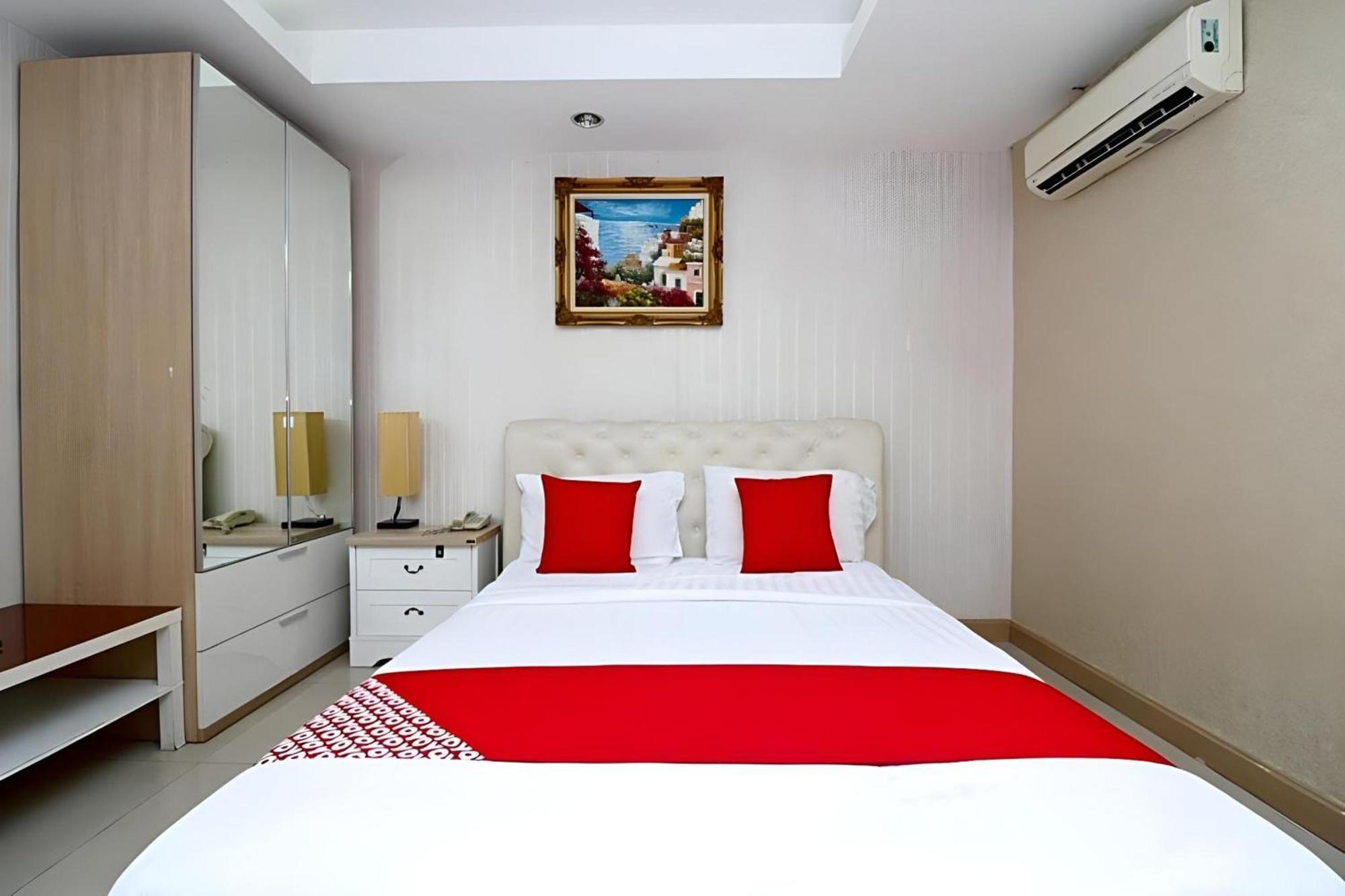 Diamond Residence Silom Bangkok Esterno foto