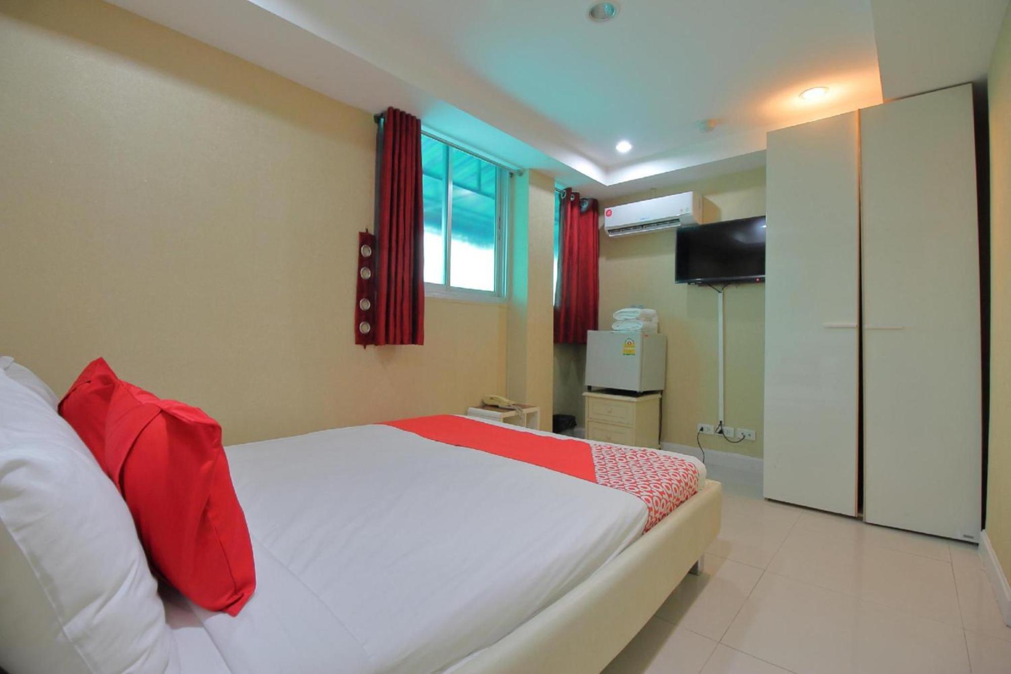 Diamond Residence Silom Bangkok Esterno foto